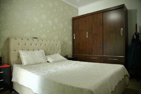 Casa à venda com 223m², 3 quartos e 2 vagasSuíte 