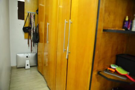 Casa à venda com 223m², 3 quartos e 2 vagasArmário/Closet 