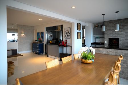 Apartamento para alugar com 142m², 3 quartos e 2 vagas Apartamento para alugar com 142m², 3 quartos e 2 vagasVaranda Gourmet