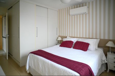 Apartamento para alugar com 142m², 3 quartos e 2 vagas Apartamento para alugar com 142m², 3 quartos e 2 vagasQuarto 1 - Suite