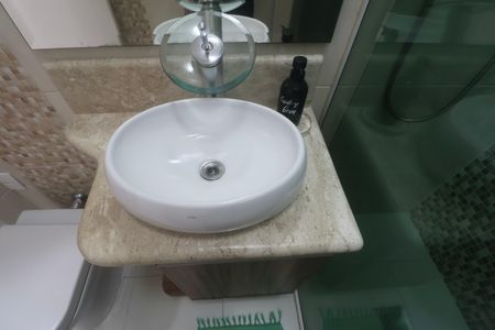 Apartamento para alugar com 80m², 2 quartos e sem vagaBanheiro Social