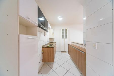 Apartamento à venda com 99m², 2 quartos e 1 vagaCozinha 