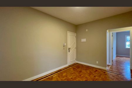 Sala de apartamento para alugar com 2 quartos, 72m² em Vila Madalena, São Paulo