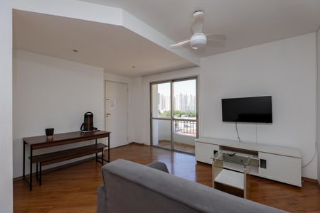 Sala de apartamento para alugar com 2 quartos, 70m² em Jardim Leonor, São Paulo