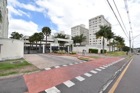 Apartamento para alugar com 58m², 2 quartos e 1 vagaFachado do condomínio