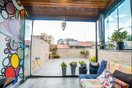 Apartamento à venda com 110m², 2 quartos e 1 vagaÁrea gourmet