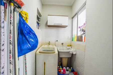 Apartamento à venda com 110m², 2 quartos e 1 vagaÁrea de Serviço