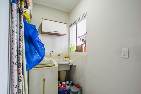Apartamento à venda com 110m², 2 quartos e 1 vagaÁrea de Serviço