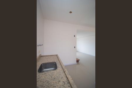 Casa à venda com 99m², 3 quartos e 1 vaga Casa à venda com 99m², 3 quartos e 1 vagaCozinha