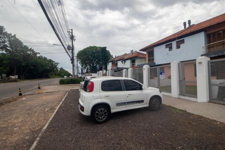 Casa à venda com 99m², 3 quartos e 1 vaga Casa à venda com 99m², 3 quartos e 1 vagaFachada