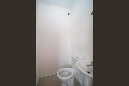 Casa à venda com 99m², 3 quartos e 1 vaga Casa à venda com 99m², 3 quartos e 1 vagaBanheiro