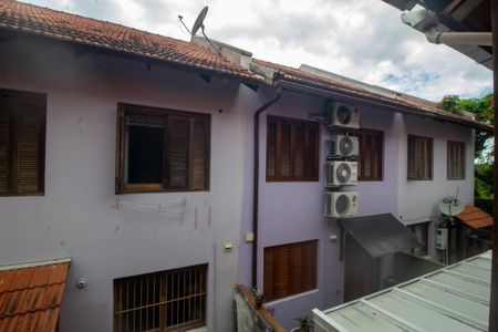 Casa à venda com 99m², 3 quartos e 1 vaga Casa à venda com 99m², 3 quartos e 1 vagaVista
