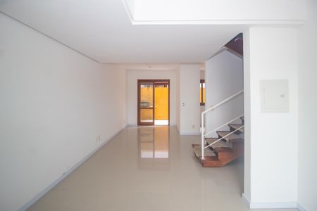 Casa à venda com 99m², 3 quartos e 1 vaga Casa à venda com 99m², 3 quartos e 1 vagaSala