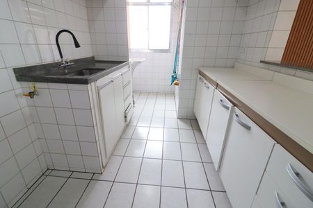 Apartamento para alugar com 72m², 3 quartos e 1 vagaCozinha e Área de Serviço