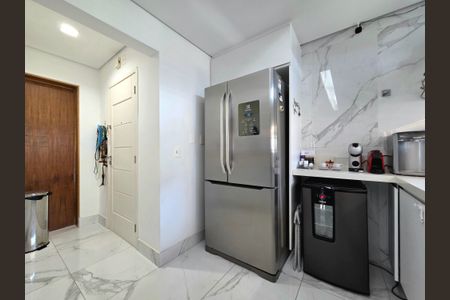 Apartamento à venda com 157m², 4 quartos e 2 vagasCozinha