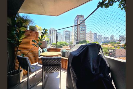 Varanda de apartamento à venda com 4 quartos, 157m² em Vila Nova Conceição, São Paulo