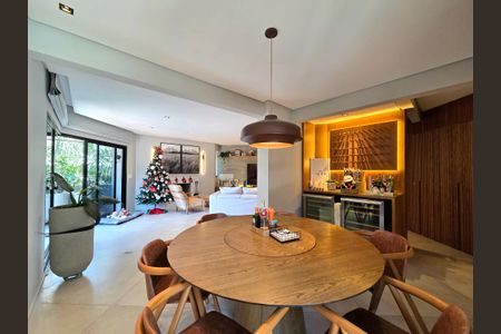 Sala de Jantar de apartamento à venda com 4 quartos, 157m² em Vila Nova Conceição, São Paulo