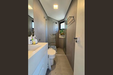 Apartamento à venda com 157m², 4 quartos e 2 vagasBanheiro da Suíte 2