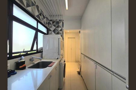 Apartamento à venda com 157m², 4 quartos e 2 vagasÁrea de Serviço