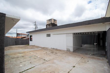 Casa para alugar com 117m², 2 quartos e 5 vagasGaragem