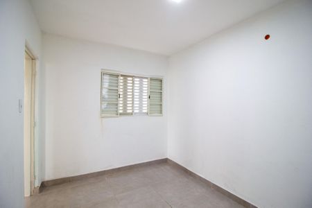 Casa para alugar com 117m², 2 quartos e 5 vagasQuarto 2