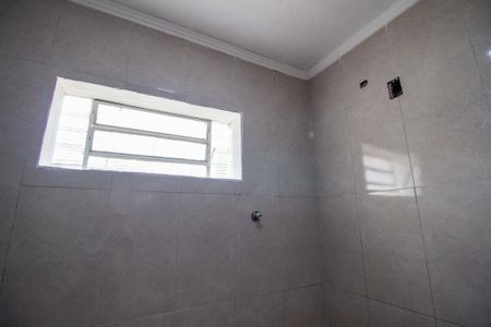 Casa para alugar com 117m², 2 quartos e 5 vagasBanheiro