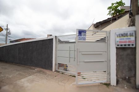 Casa para alugar com 117m², 2 quartos e 5 vagasFachada 