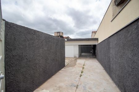 Casa para alugar com 117m², 2 quartos e 5 vagasGaragem