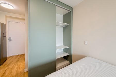 Studio para alugar com 29m², 1 quarto e sem vagaArmários
