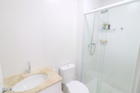 Apartamento à venda com 55m², 2 quartos e 1 vagaBanheiro da Suíte 1