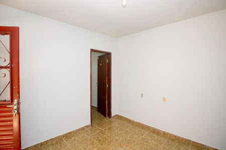 Casa à venda com 60m², 2 quartos e 2 vagasSala