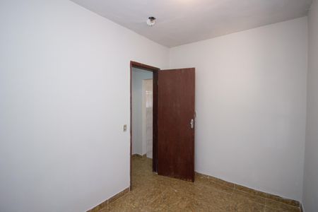 Casa à venda com 60m², 2 quartos e 2 vagasQuarto 2