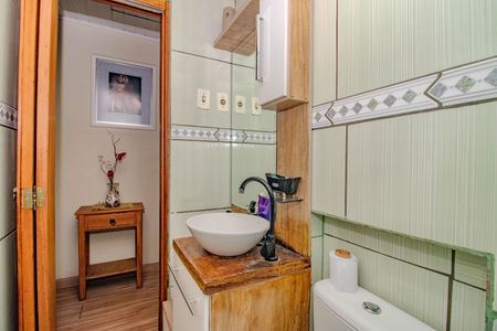 Casa à venda com 110m², 3 quartos e 1 vagaBanheiro