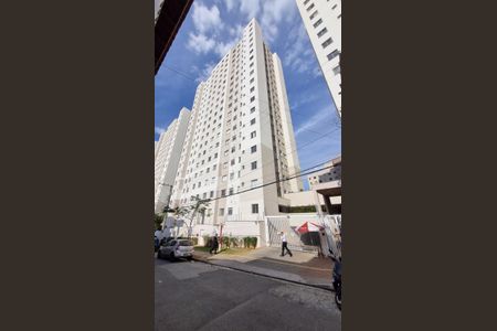 Apartamento para alugar com 41m², 2 quartos e 1 vaga Apartamento para alugar com 41m², 2 quartos e 1 vagaFachada