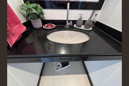 Apartamento à venda com 193m², 4 quartos e 3 vagasLavabo