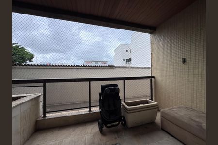 Apartamento à venda com 193m², 4 quartos e 3 vagasQuarto 1 - Varanda