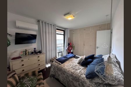 Apartamento à venda com 193m², 4 quartos e 3 vagasSuíte 1