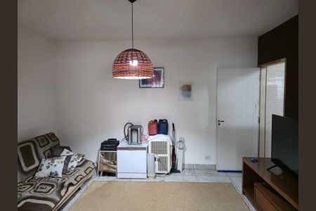 Sala de casa para alugar com 2 quartos, 160m² em Jardim do Triunfo, Guarulhos