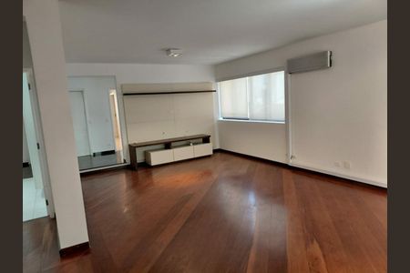 Apartamento para alugar com 3 quartos, 220m² em Sumaré, São Paulo