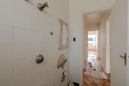 Casa à venda com 180m², 3 quartos e 1 vagaBanheiro 1