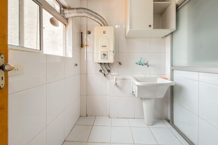 Apartamento à venda com 90m², 3 quartos e 2 vagas Apartamento à venda com 90m², 3 quartos e 2 vagasÁrea de Serviço