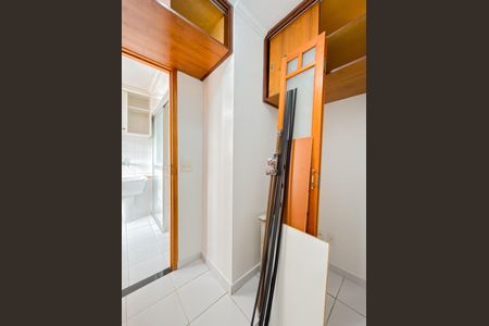 Apartamento à venda com 90m², 3 quartos e 2 vagas Apartamento à venda com 90m², 3 quartos e 2 vagasÁrea de Serviço