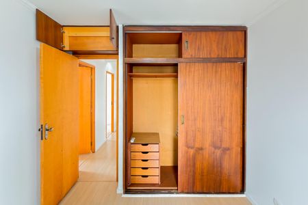 Apartamento à venda com 90m², 3 quartos e 2 vagas Apartamento à venda com 90m², 3 quartos e 2 vagasSuíte - Armários