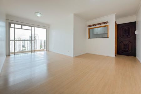 Apartamento à venda com 90m², 3 quartos e 2 vagas Apartamento à venda com 90m², 3 quartos e 2 vagasSala