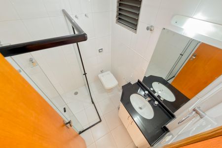 Apartamento à venda com 90m², 3 quartos e 2 vagas Apartamento à venda com 90m², 3 quartos e 2 vagasBanheiro Social