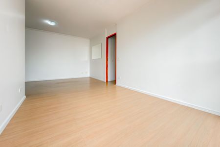 Apartamento à venda com 90m², 3 quartos e 2 vagas Apartamento à venda com 90m², 3 quartos e 2 vagasSala