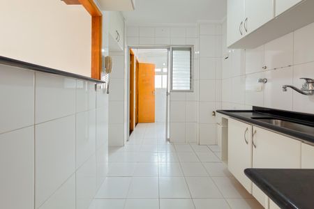 Apartamento à venda com 90m², 3 quartos e 2 vagas Apartamento à venda com 90m², 3 quartos e 2 vagasCozinha