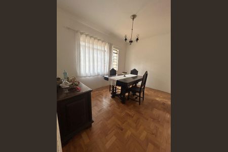 Casa à venda com 120m², 3 quartos e 3 vagasFoto 05