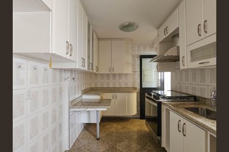 Apartamento para alugar com 126m², 3 quartos e 3 vagasCozinha