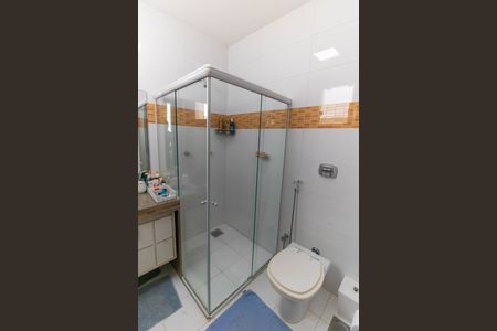 Apartamento para alugar com 85m², 2 quartos e sem vagaBanheiro da Suíte 1